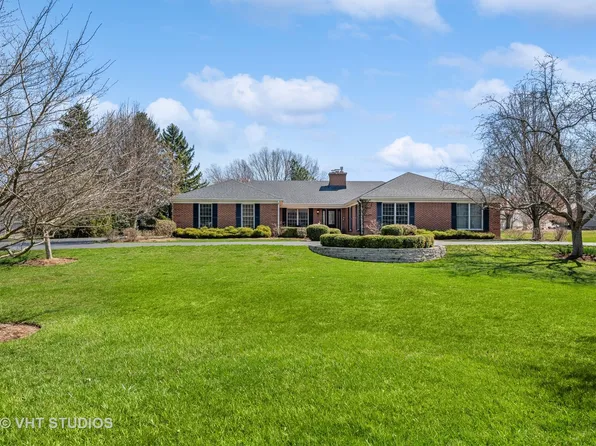 2125 Shetland Rd, Inverness, IL 60010