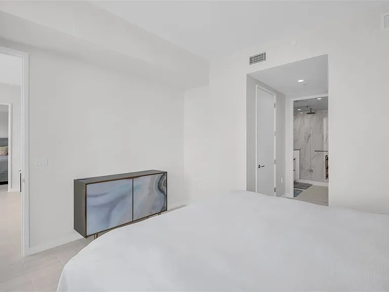 400 Central Ave #1204 — Photo 21