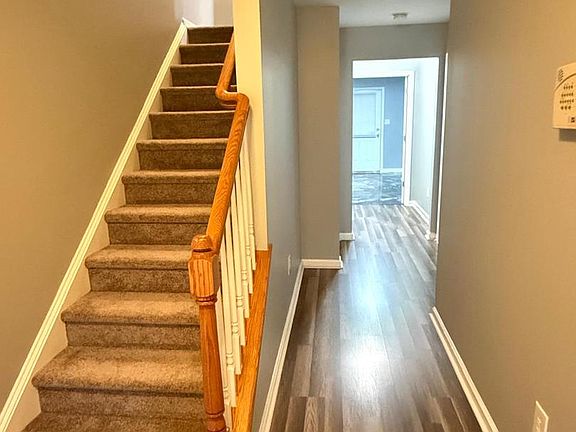5th image of 434 Jacobsen Dr