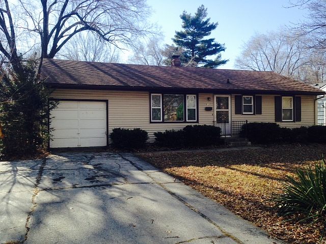 1st image of 9137 Richards Dr