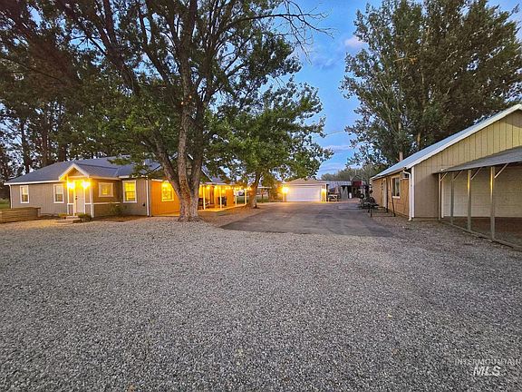 2nd image of 4800 Freemont Rd