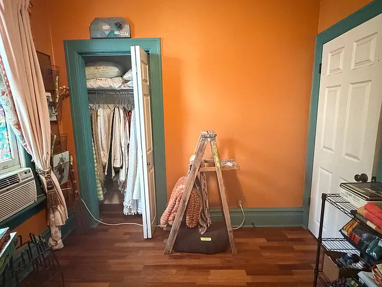 658 E Conway Ct — Photo 12