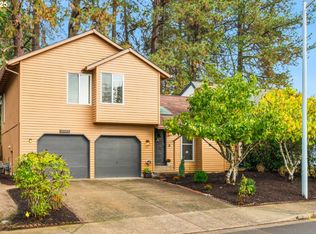 17529 SW Beaver Ct, Beaverton, OR 97003