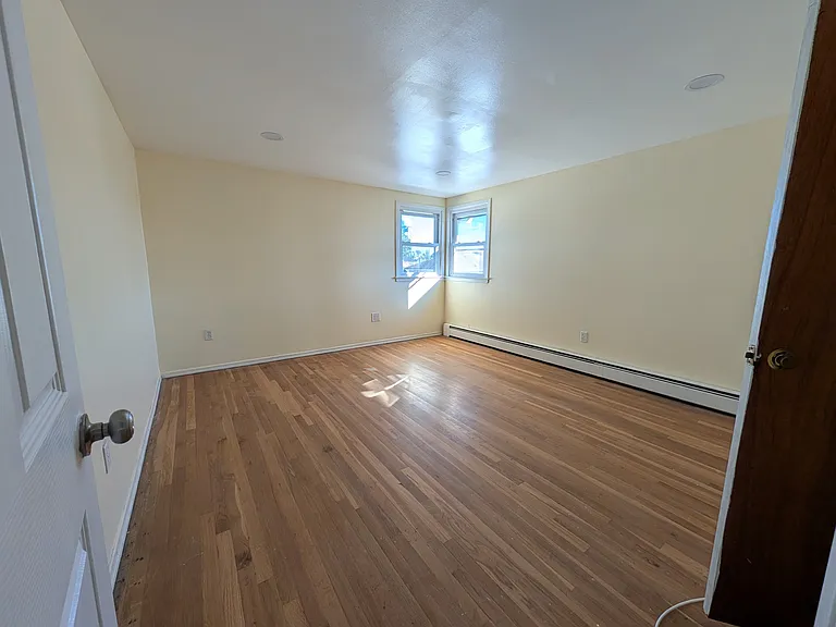 311 Litchfield Ave #2 — Photo 6