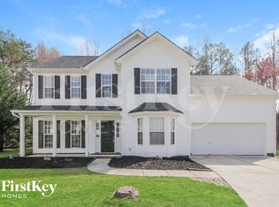 6051 Hedgecrest Pl, Charlotte, NC 28269