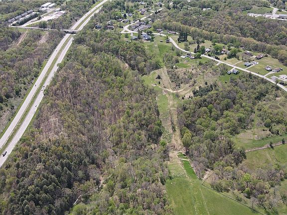2nd image of 310 Pleasant Dr