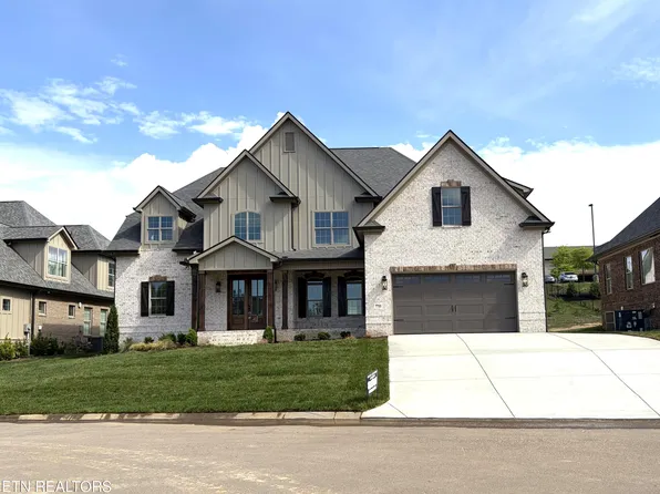 7733 Madgewood Ln, Knoxville, TN 37909