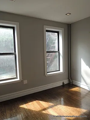 Rented by Bohemia Realty Group | media 12