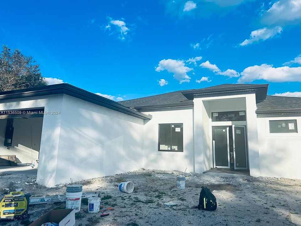 1st image of 612 Palmetto Ave