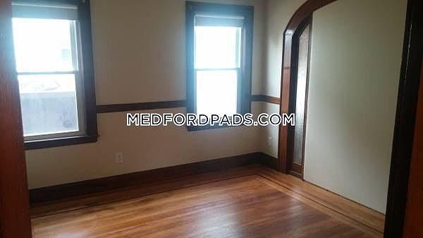 2nd image of 14 Renfrew St #L1