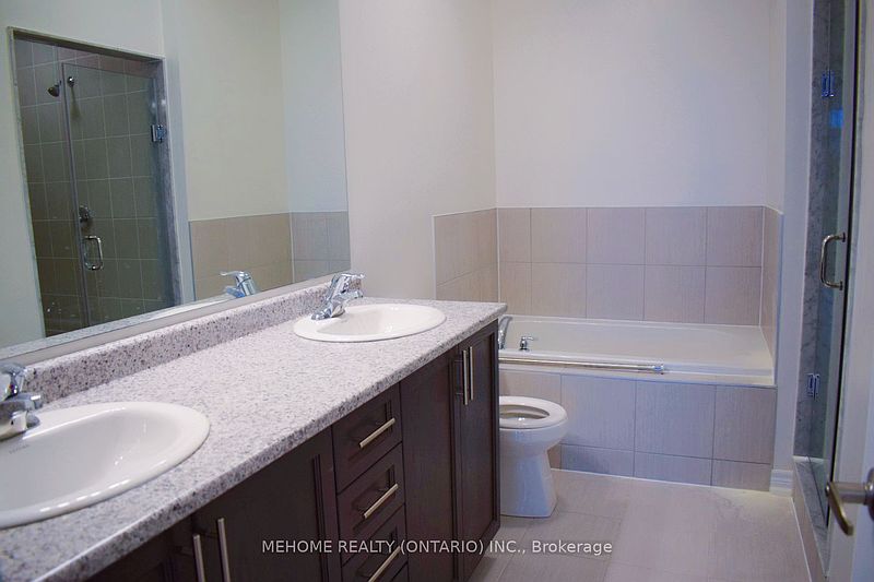 Markham Townhouse for rent - 4 Bedrooms — photo 14