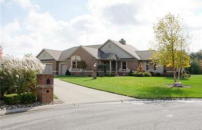 1st image of 61698 Greentree Dr