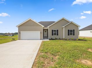 29 Sun Dr, Scottsville, KY 42164