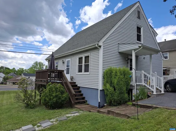 642 N Delphine Ave, Waynesboro, VA 22980