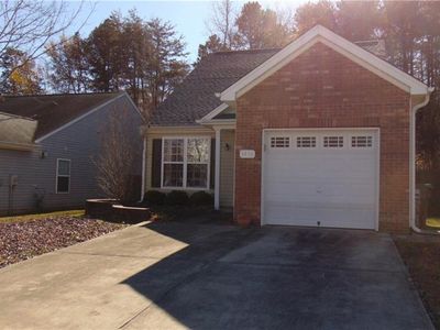 5436 Sky Hill Dr, Mc Leansville, NC, 27301