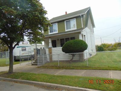 5877 Saint Clair St, Detroit, MI, 48213
