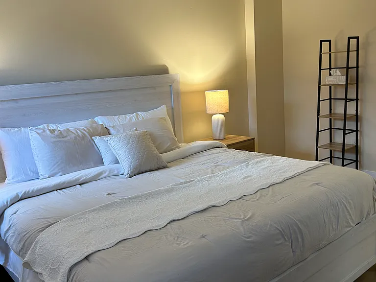 1201 S Ocean Dr — Photo 10
