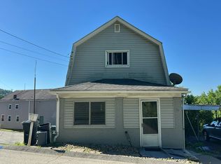 126 Senate St, White Oak, PA 15131