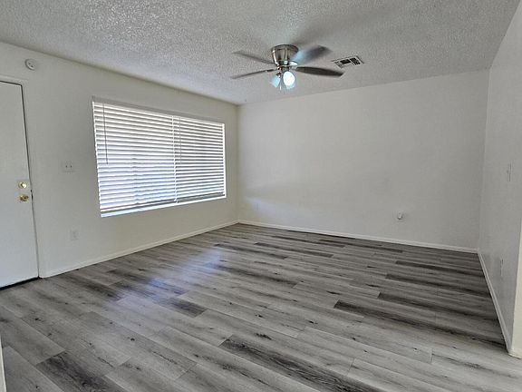2nd image of 1609 N 48TH Avenue