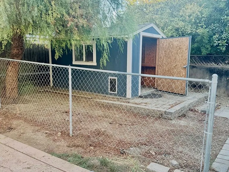 1946 Rainier Dr — Photo 15