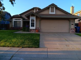 9081 Chantal Way, Sacramento, CA 95829
