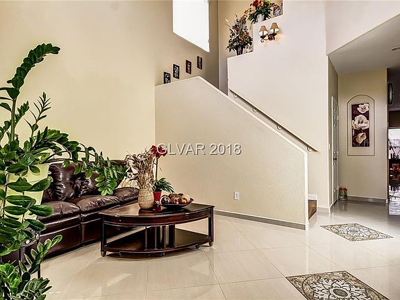 2nd image of 5948 Bassio Ave