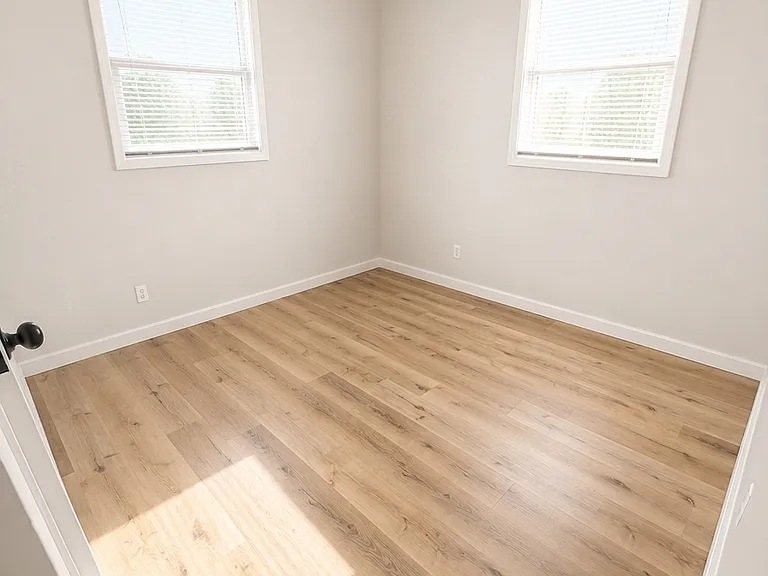 1330 Kapok St — Photo 11
