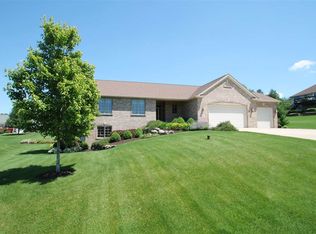 12393 Windsum Dr, Roscoe, IL 61073