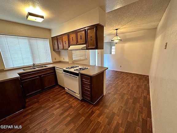 5th image of 2827 Anise Dr