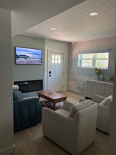 810 Lindsay Ave #1 Photo 1