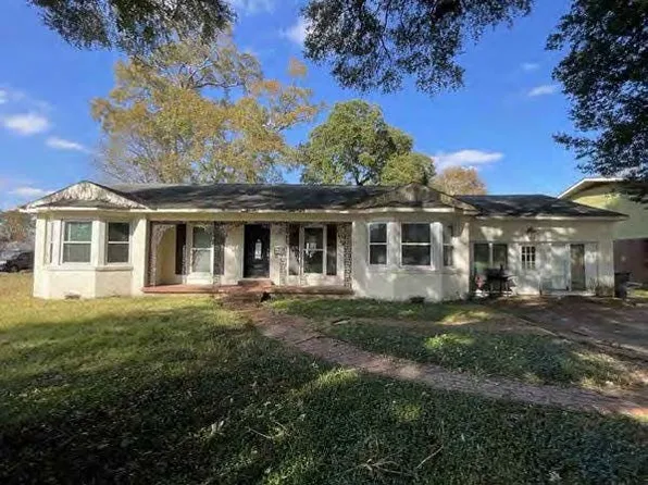 9095 Wynnewood St, Baton Rouge, LA 70815