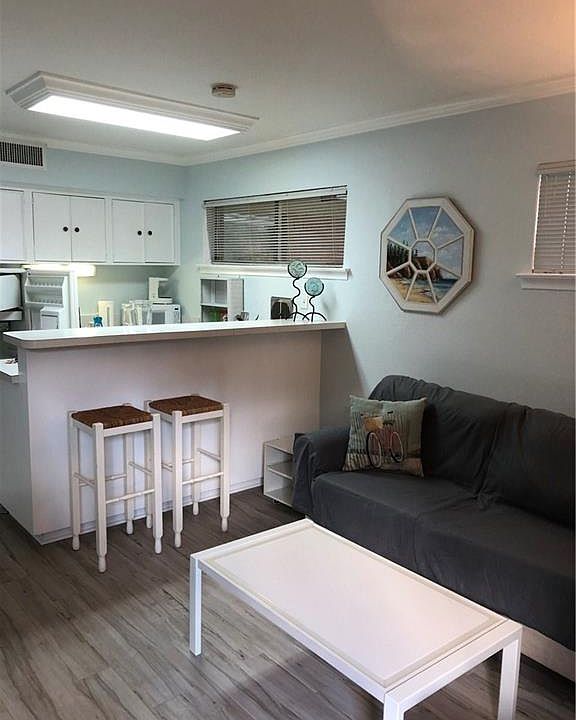 1st image of 6141 Bandera Ave #6139