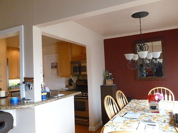 4th image of 2654 Corte De Flores