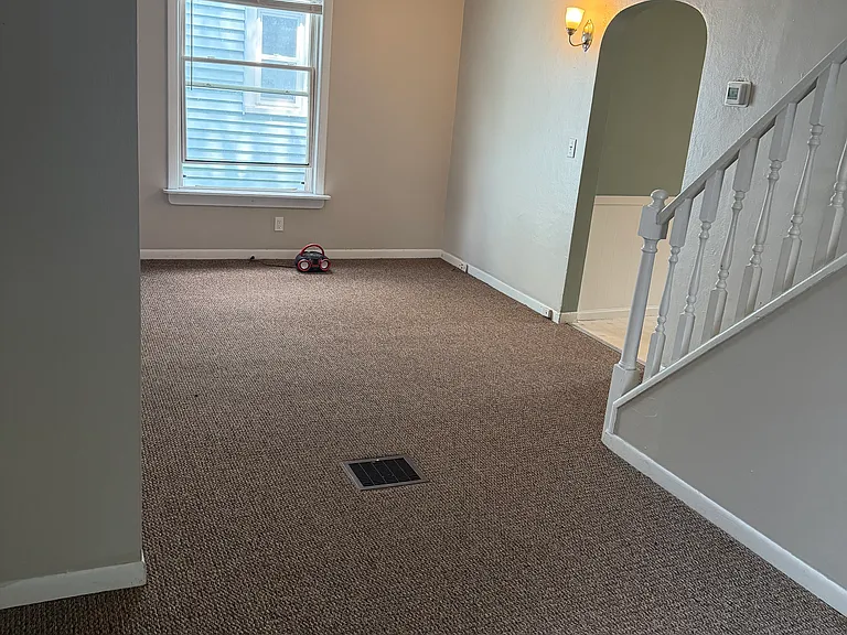 247 Washington Blvd — Photo 3