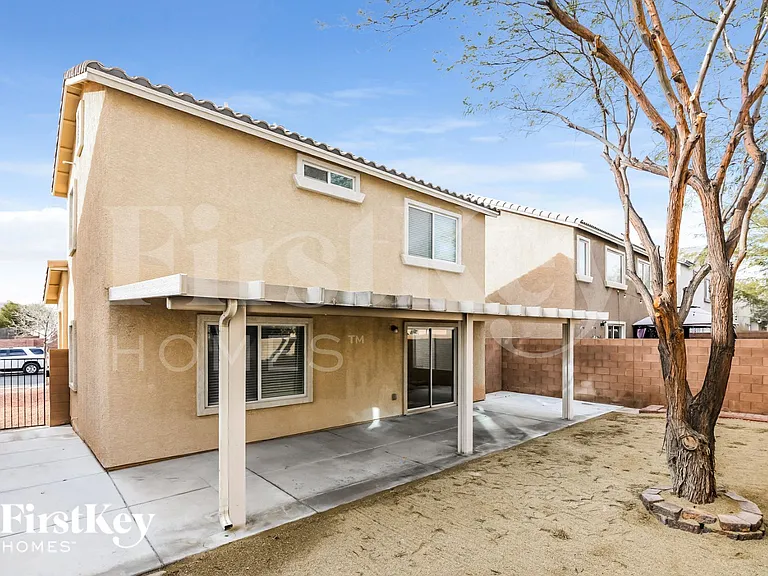 6422 Fulton Meadows Ave — Photo 14