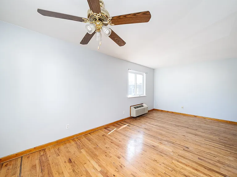 6713 Polk St #6 — Photo 5