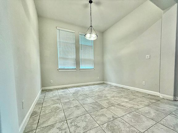 3rd image of 8903 Orchid Valley Way