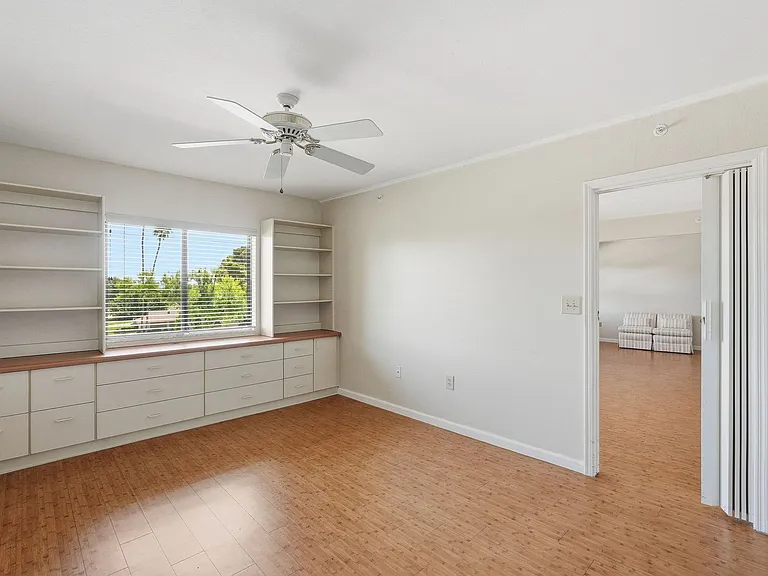 10330 W Thunderbird Blvd #C319 — Photo 16