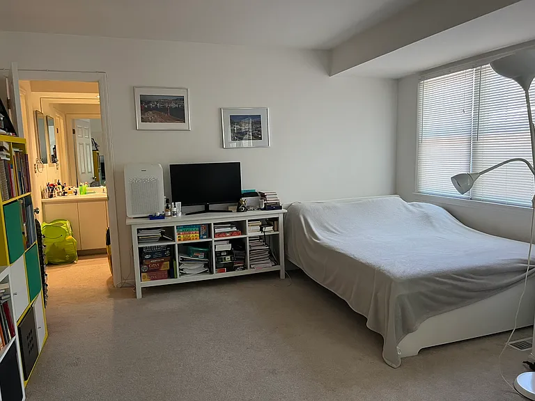 517 Half Moon Bay Dr — Photo 13