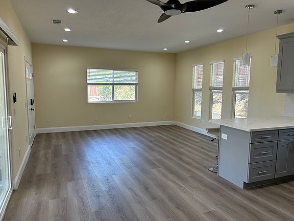 3rd image of 3241 Goldridge Ct #2