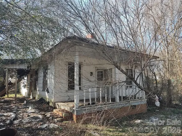 560 5th St, Chester, SC 29706