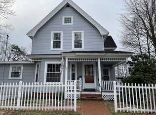 569 Merrimack St, Manchester, NH 03103