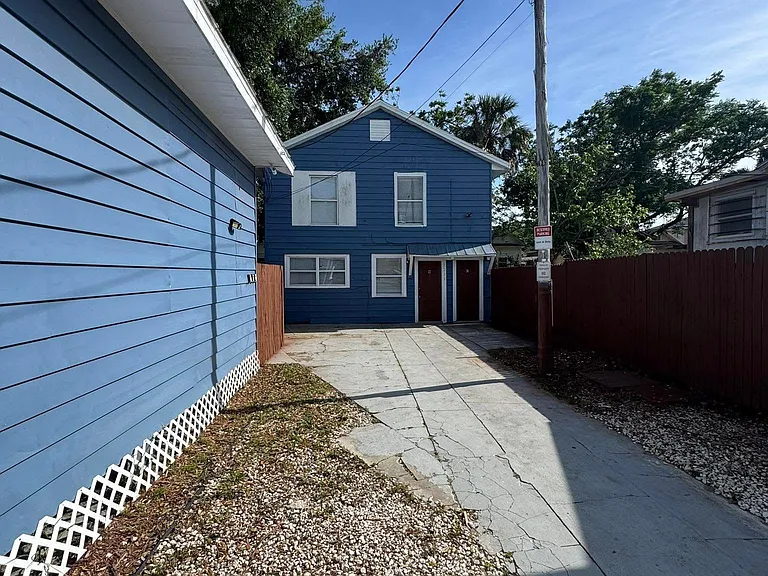 1211 E 18th Ave #B — Photo 8