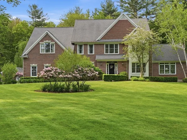 18 Downing Dr, Norton, MA 02766