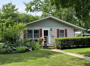 1737 Seaman Ave, Dekalb, IL 60115