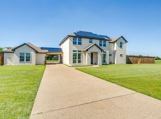 5400 Posada Dr, Crowley, TX 76036
