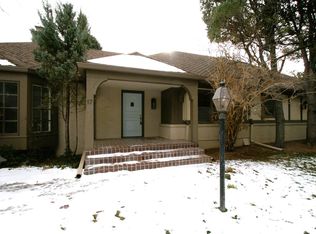 17 Crossland Rd, Colorado Springs, CO 80906