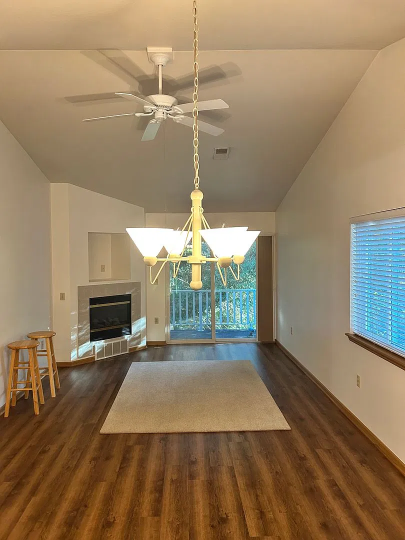 2 Bedroom | 2 Bathroom Condo — Photo 3