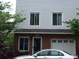 180 Emily Ln, Staten Island, NY 10312