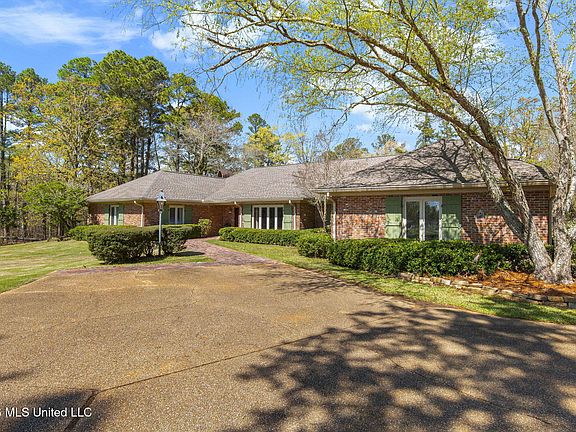 4th image of 6145 Wirtz Rd